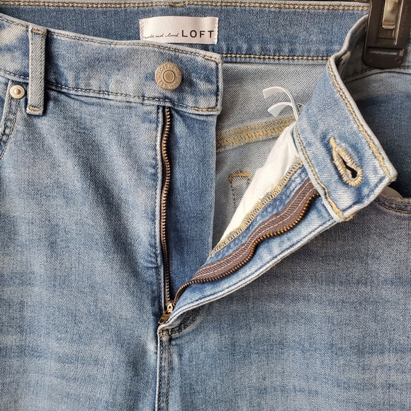 LOFT Kick Crop Flare Ankle Jeans Size 32 / 14 - Picture 8 of 16